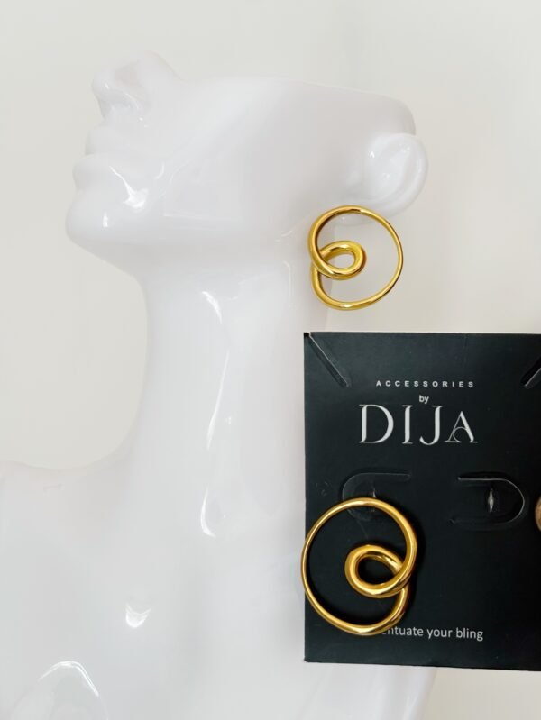 Nola swirl earring.   DJE07 - Image 2