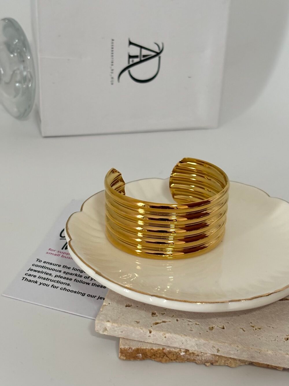 Lily cuff gold.  DJB13 - Image 4