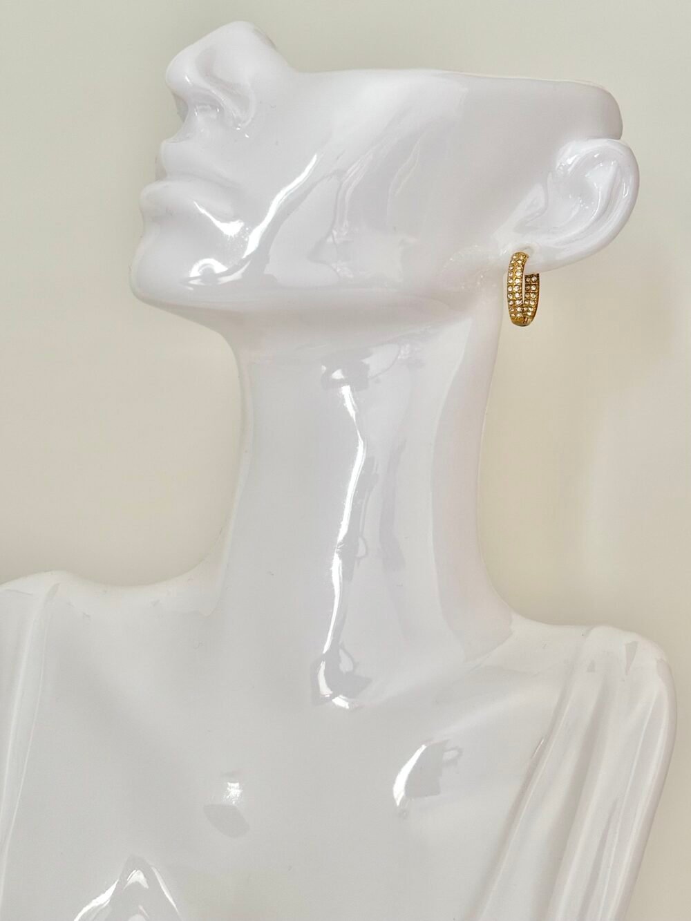 Full stoned Mini stud DJE15 - Image 3
